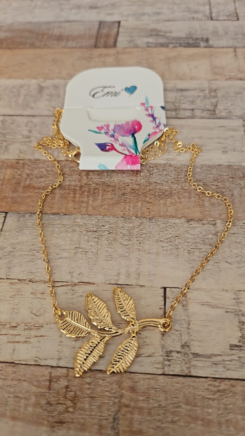 Emi Jewellery - Gold Tone Leaf Necklace