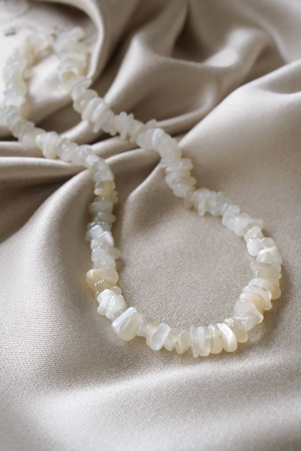 Raw Moonstone Chip Collar Necklace