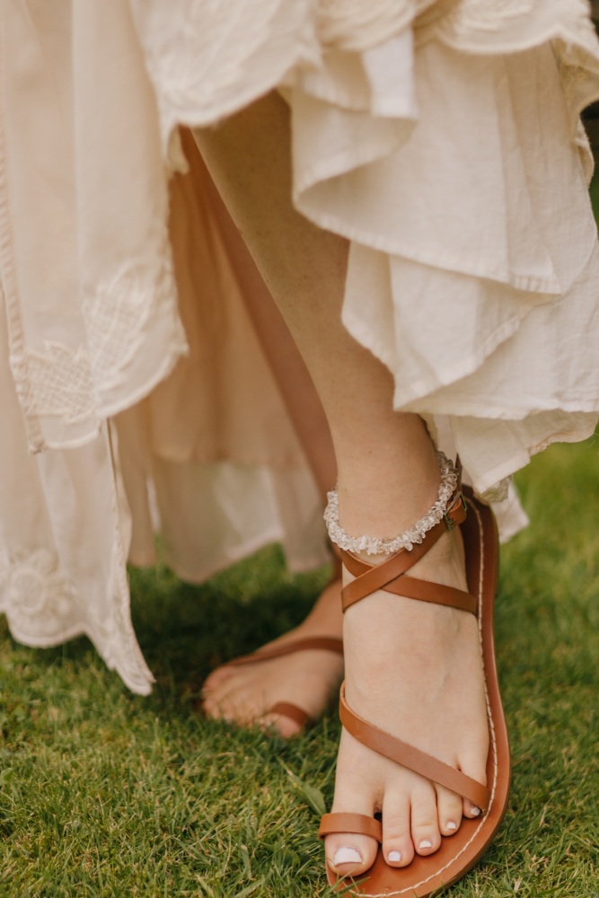 Gold Tone Raw Quartz Anklet