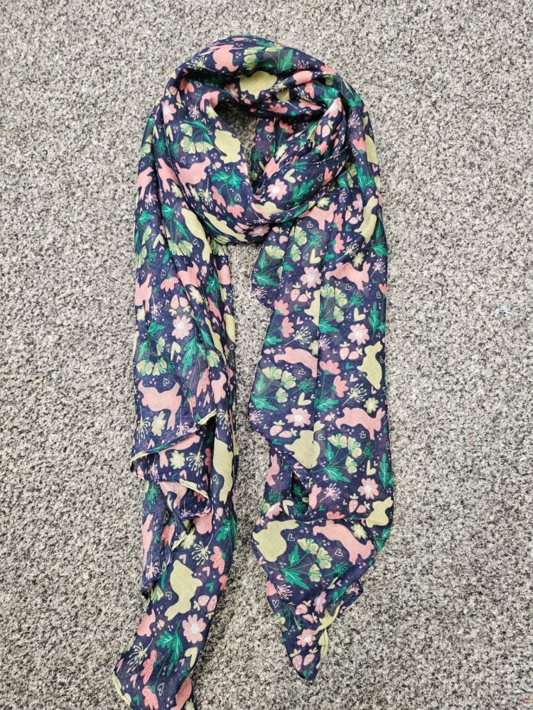 Intrigue Rabbit Scarf