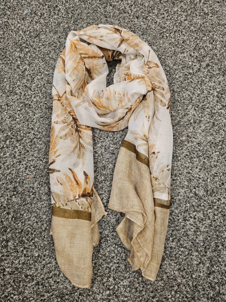 Intrigue Soft Cream Scarf