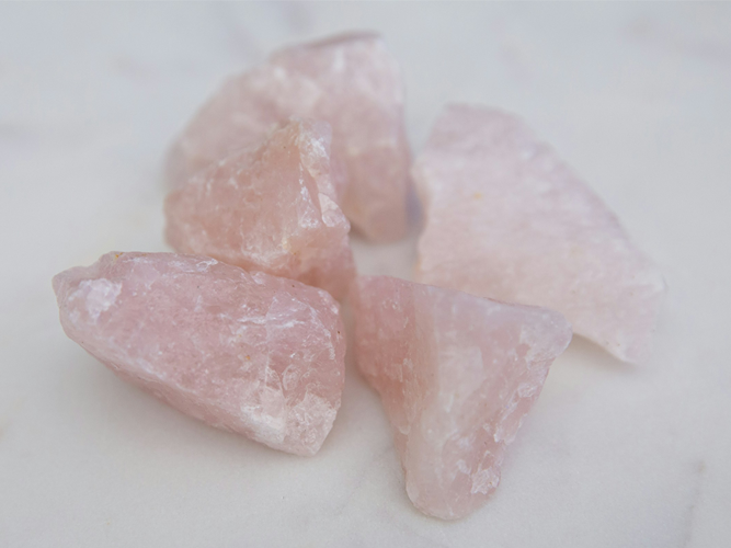 Discover the enchanting world of Rose Quartz jewellery. Learn about its soothing pink hues, metaphysical properties, and uses in meditation