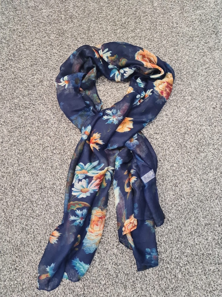 Intrigue Vintage Floral Print Scarf