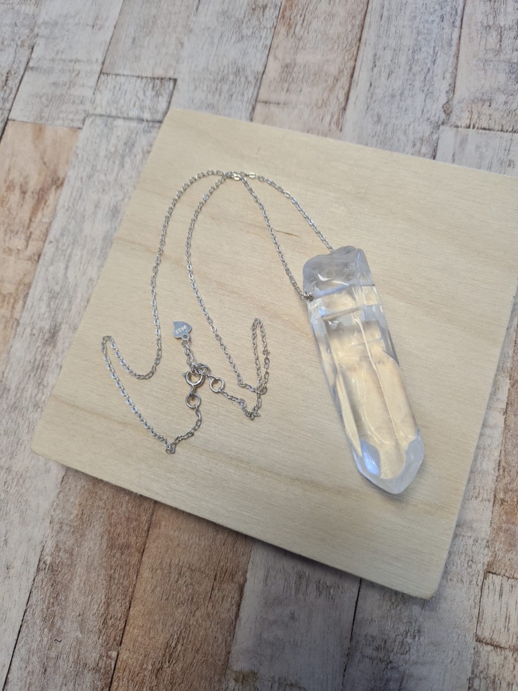 925 Sterling Silver Quartz Pendant Necklace