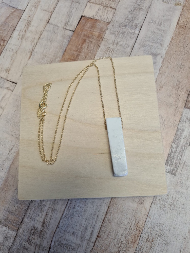 14ct Gold Plate Howlite Pendant