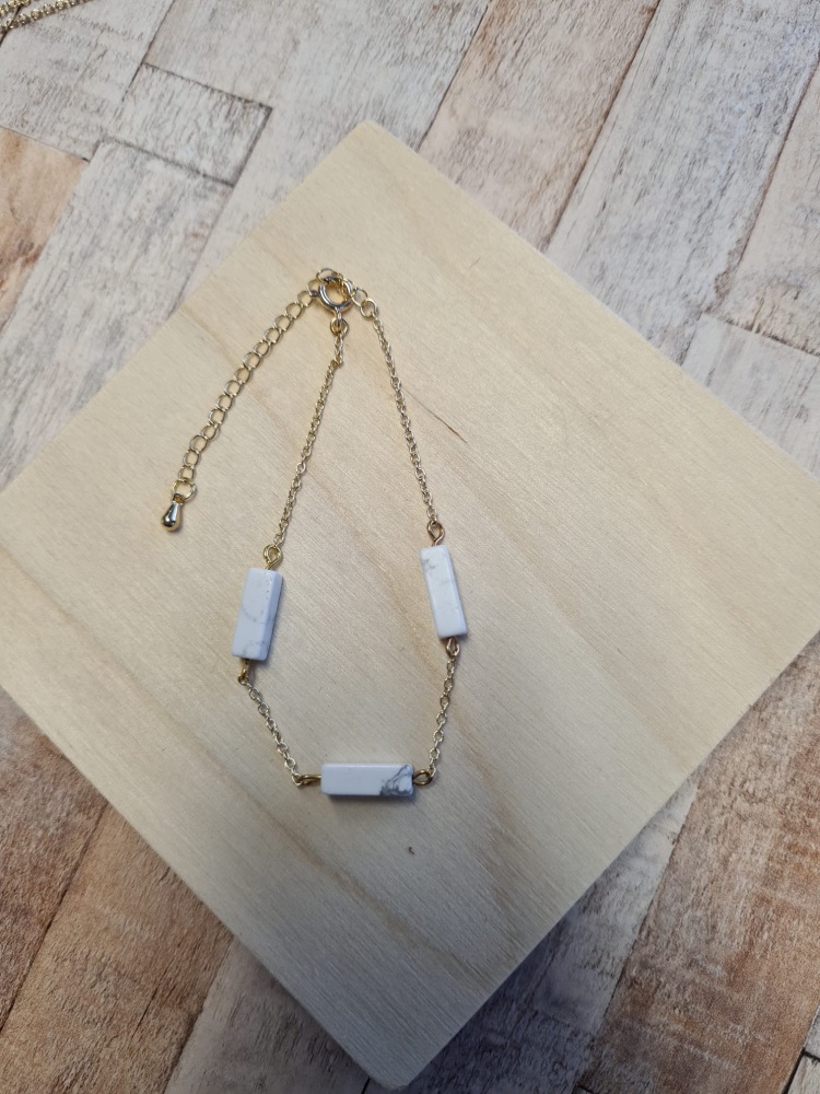 14ct Gold Plate Howlite Bracelet