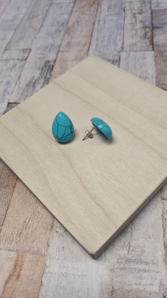 925 Sterling Silver Turquoise Studs