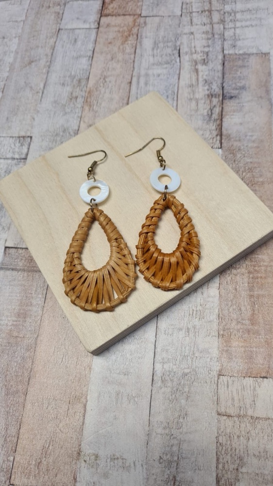 Mother of Pearl Rattan Earrings
