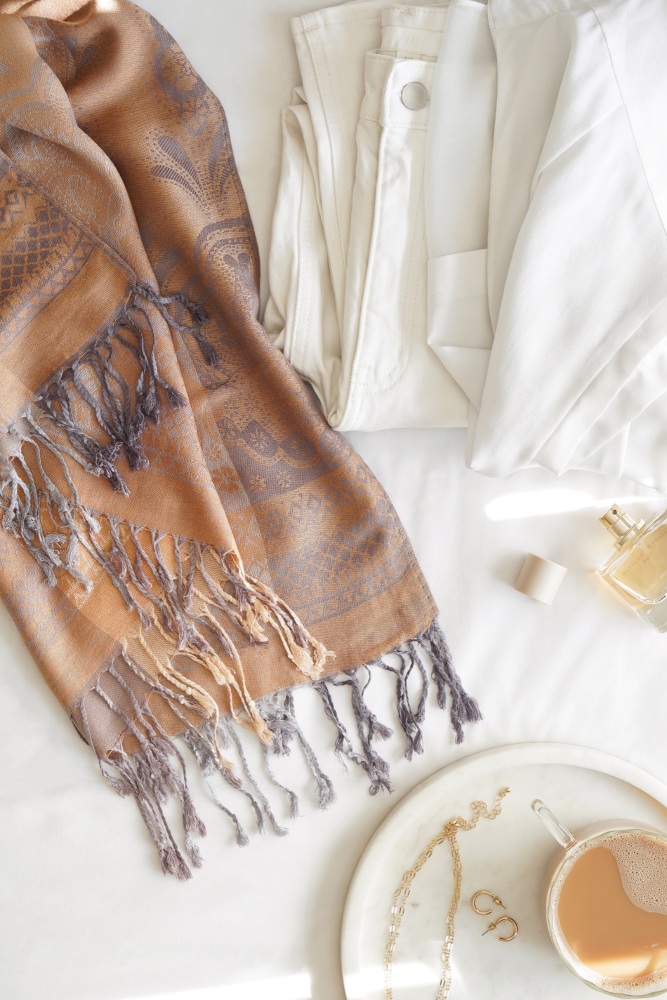 Xander Kostroma Gold Lace Pashmina