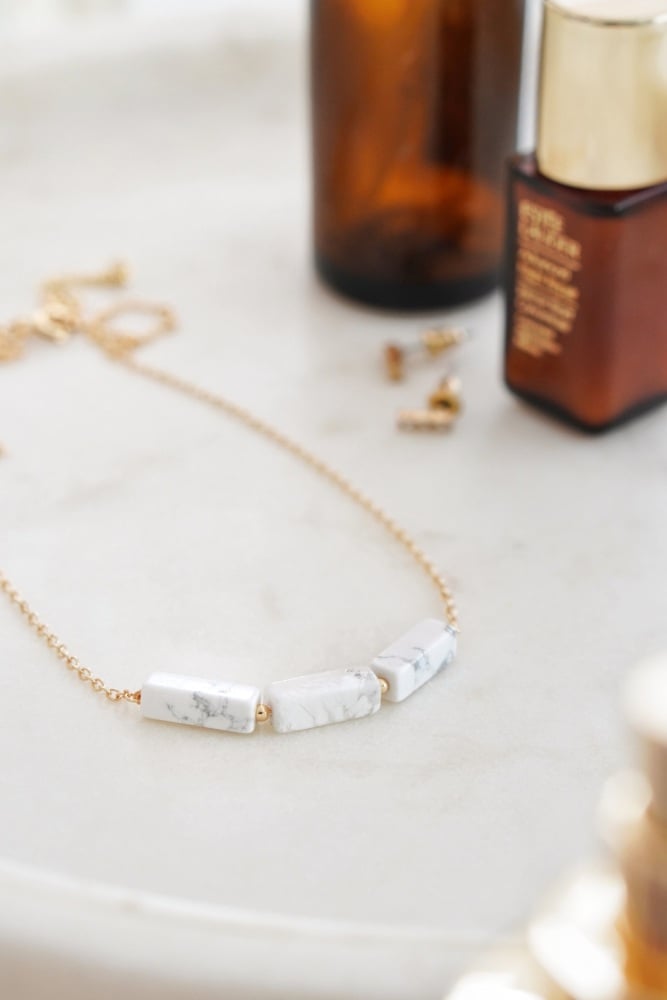 Gold Tone Howlite Crystal Necklace