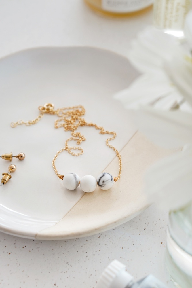 Gold Tone 3 Howlite Crystal Ball Necklace