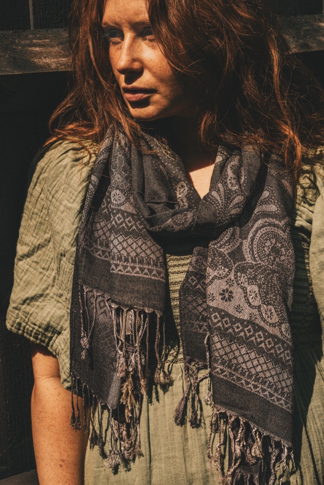 Charcoal Vintage Lace and Paisley Tassel Pashmina