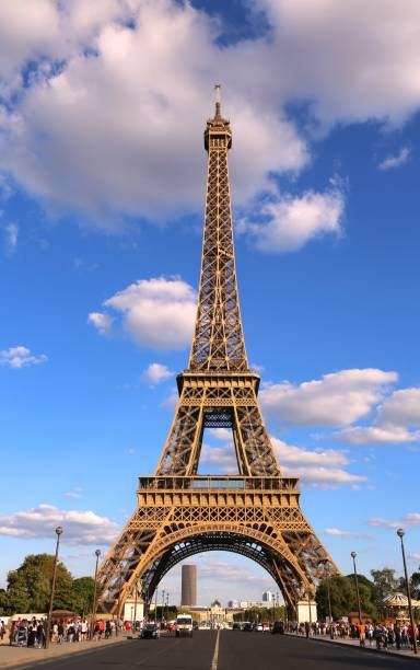 eiffel tower