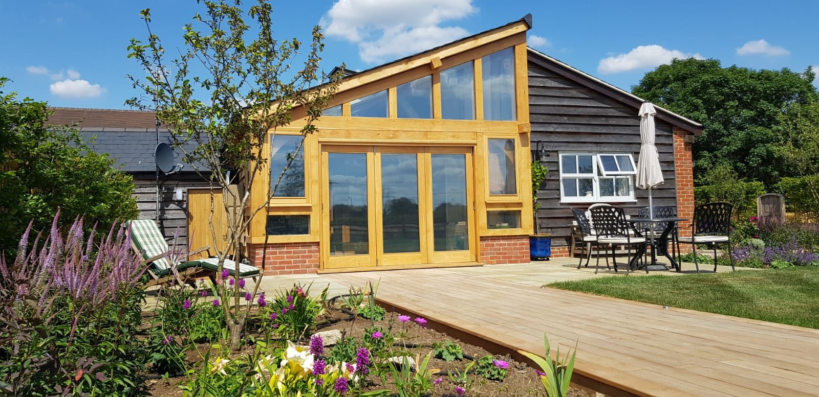 Oak Frame Garden Rooms