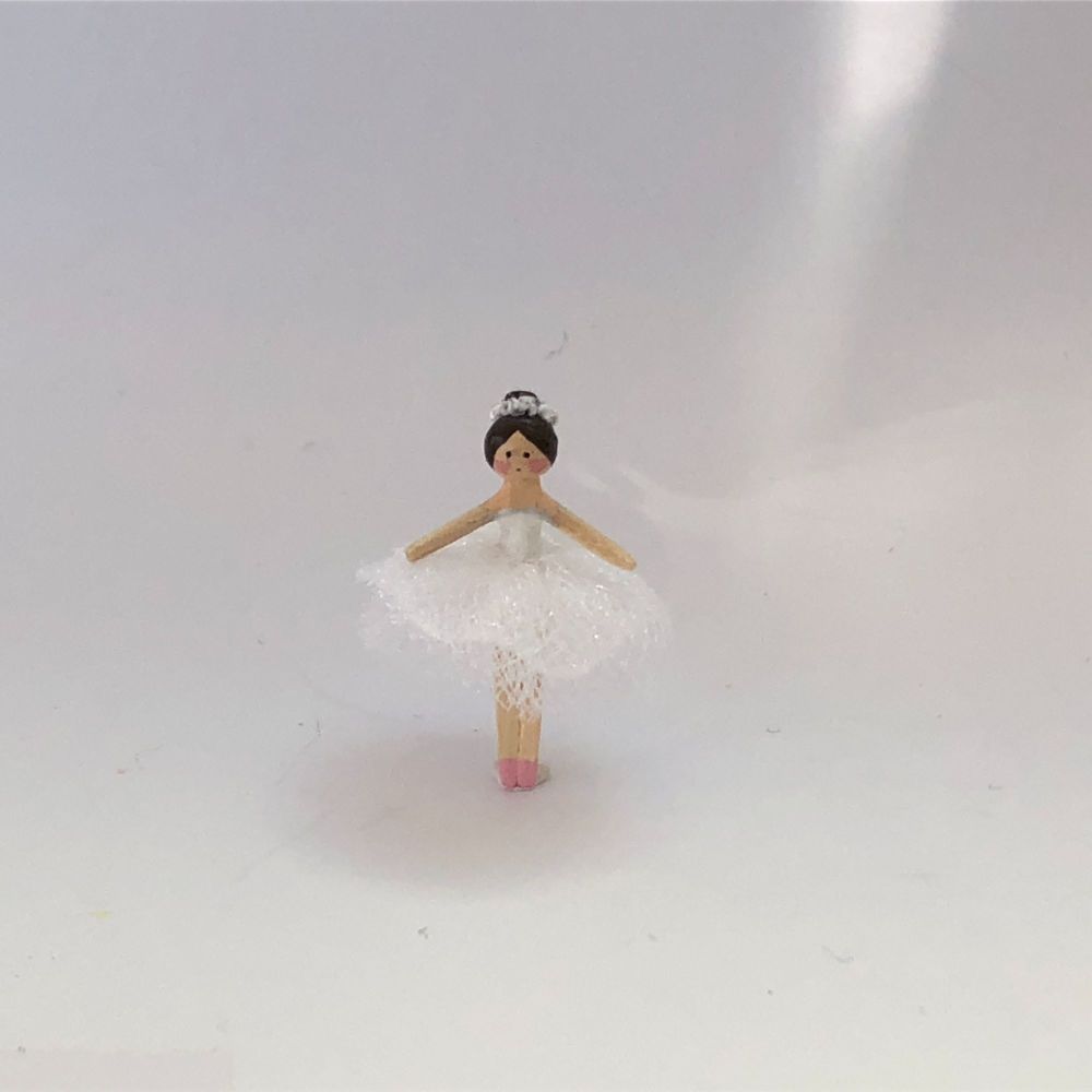 Ballerina - Brunette