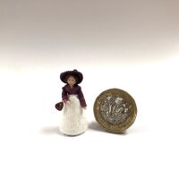 Regency Lady Magenta 11 Bonnet