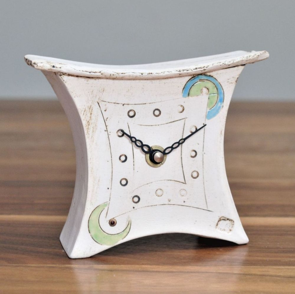 Ceramic mantel clock - Mini wide "Circles"