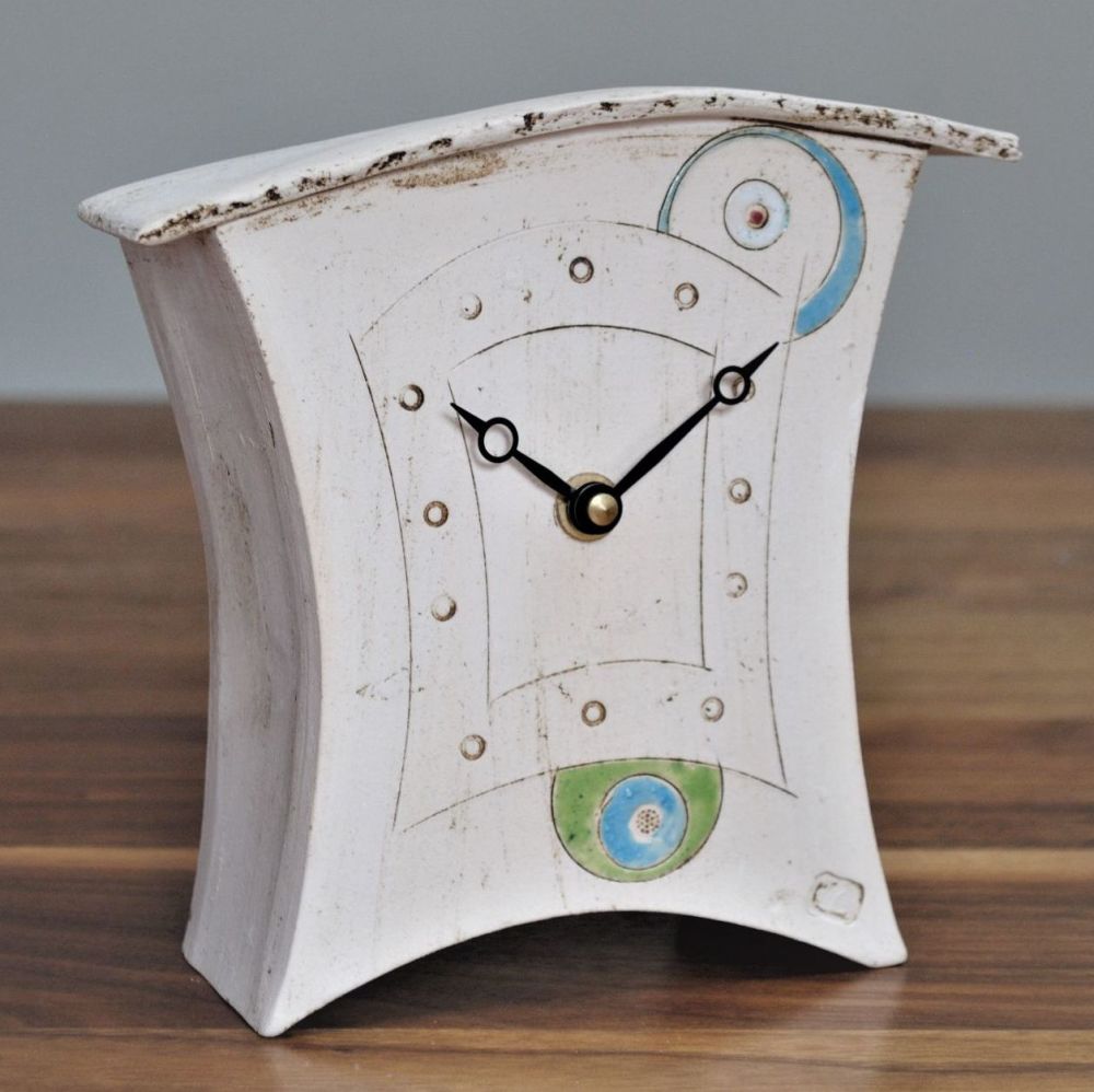 Ceramic mantel clock - Small "Circles"