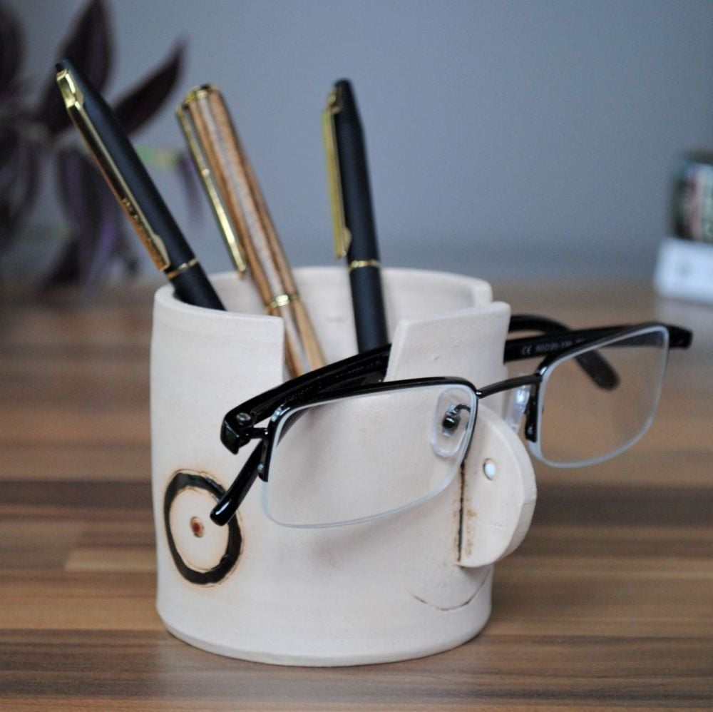 Glasses & Pencil holder