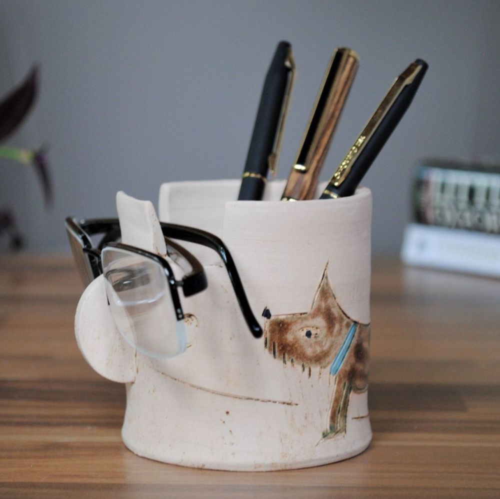 Brown dog Glasses & Pencils holder.