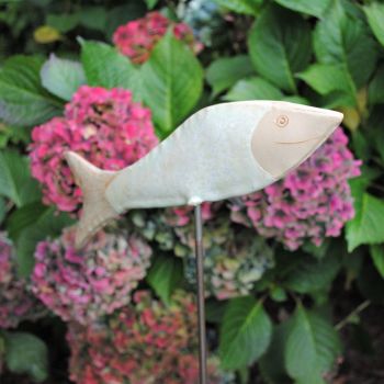 Fish garden ornament - white