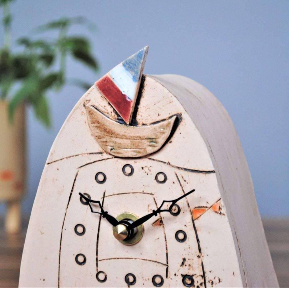Ceramic mantel clock  small rounded "Boat and fish"