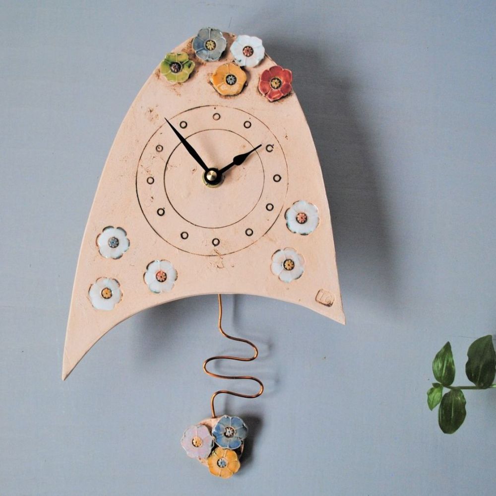 contemporary Wall clock with flowers