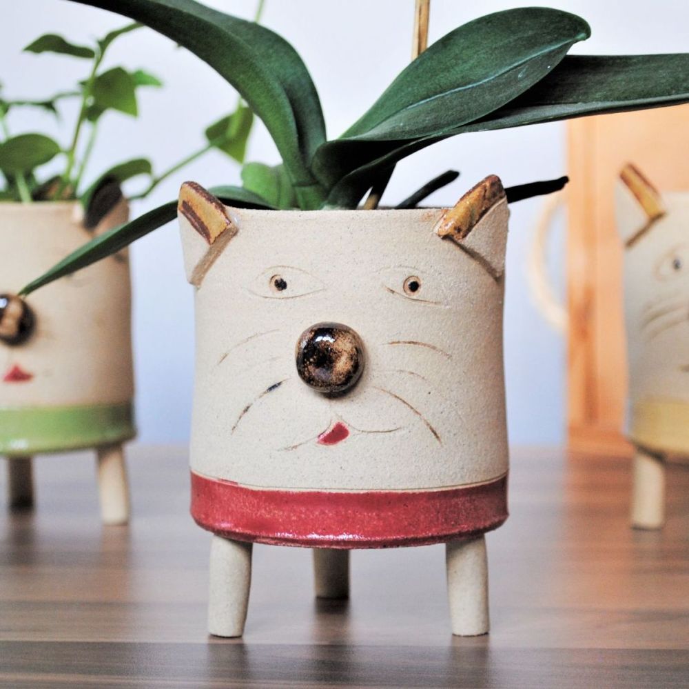 Ceramic tripod planter - Cat . . . . . . . . NEW Price