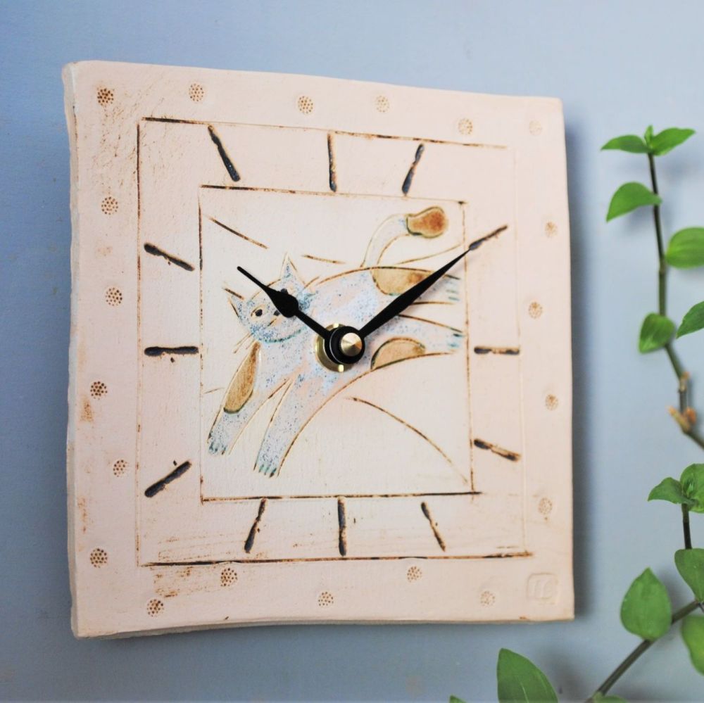 Ceramic wall clock square "Cat"