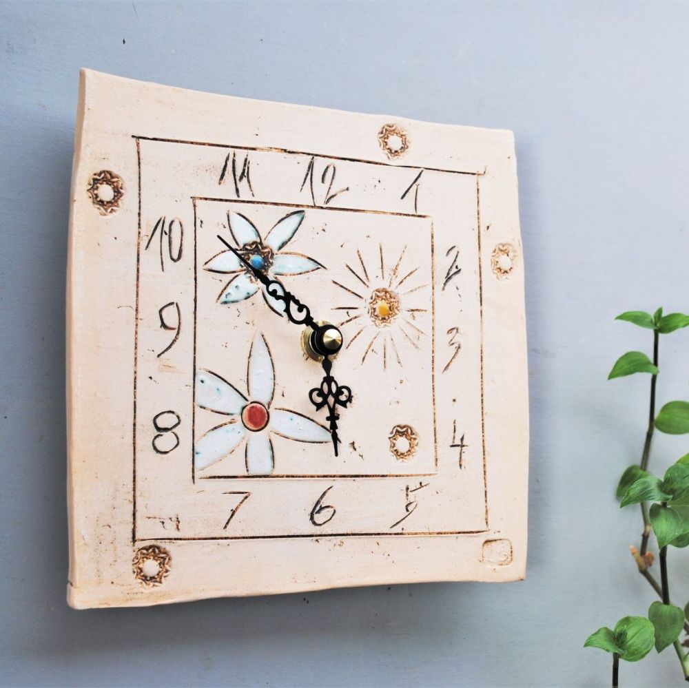 Ceramic wall clock square "Flowers"