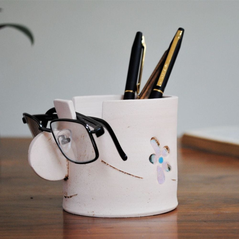 Glasses & Pencil stand