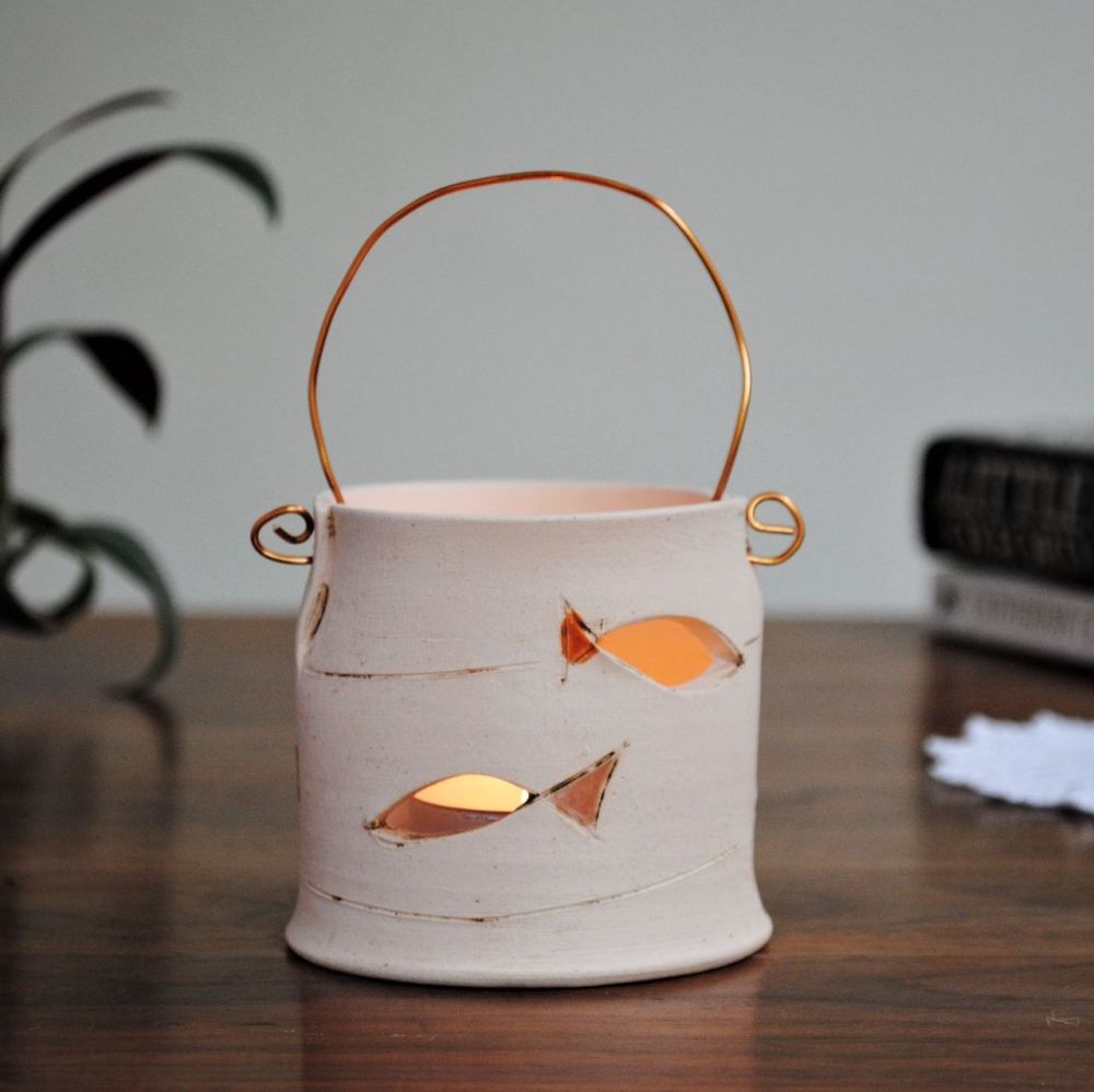 . . . . . NEW PRICE . . . . . . . was £26  .  . . . Tea light with copper wire - Fish