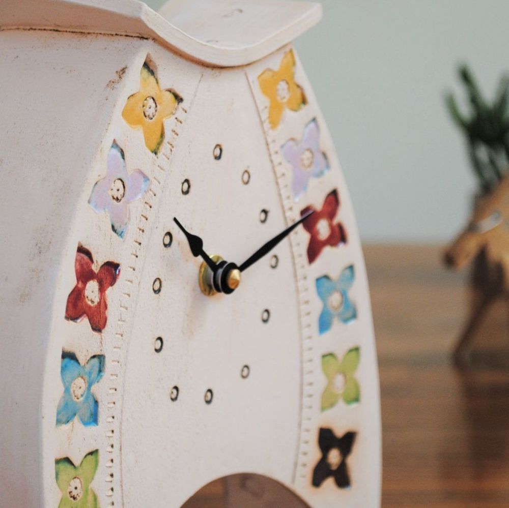 Ceramic clock mantel - Medium "Rainbow colours"