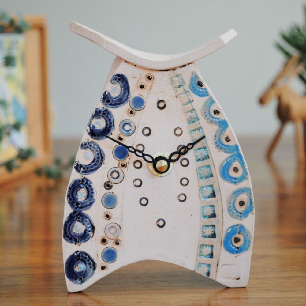 Ceramic clock mantel - Mini "Shades of blue"