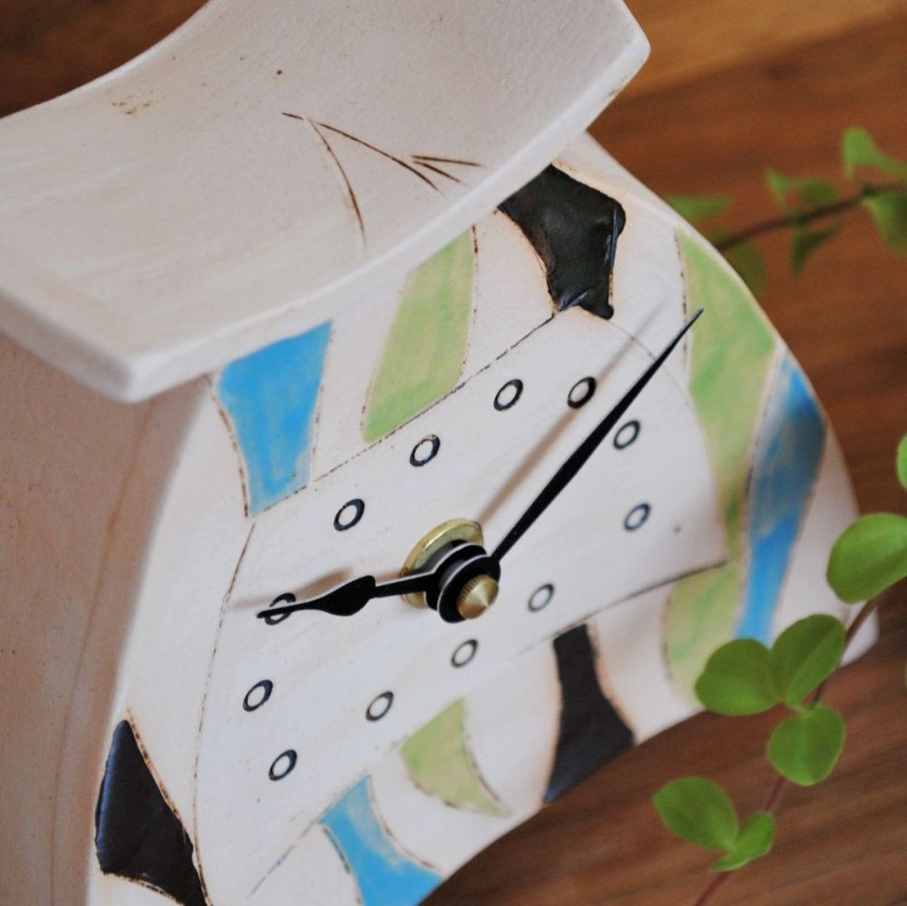 Ceramic clock mantel - Small "Coloured lines"
