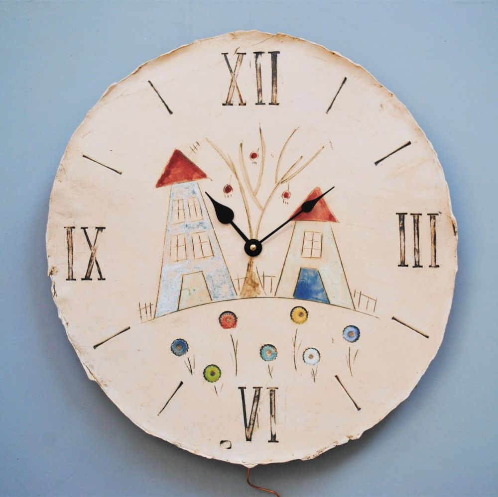 Large round wall clock - Pendulum "House, tree & meadow"