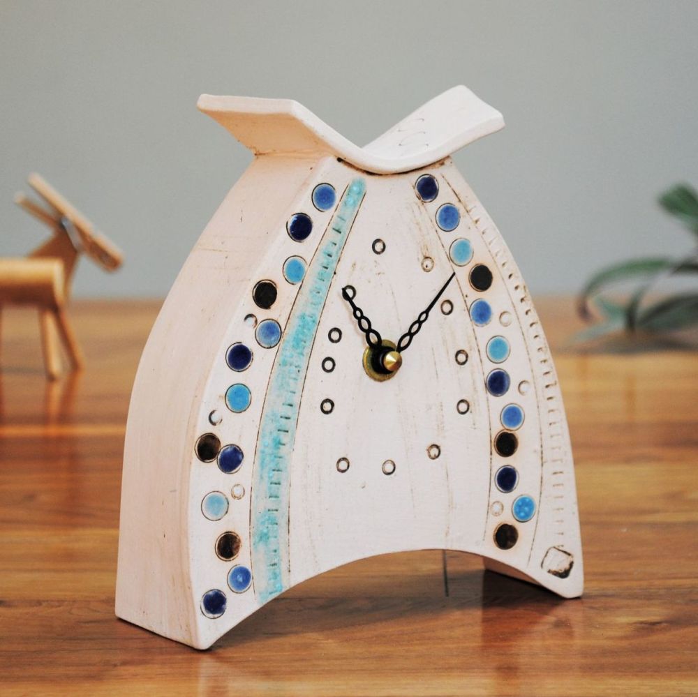 Ceramic clock mantel - Small "Blue lines and dots"