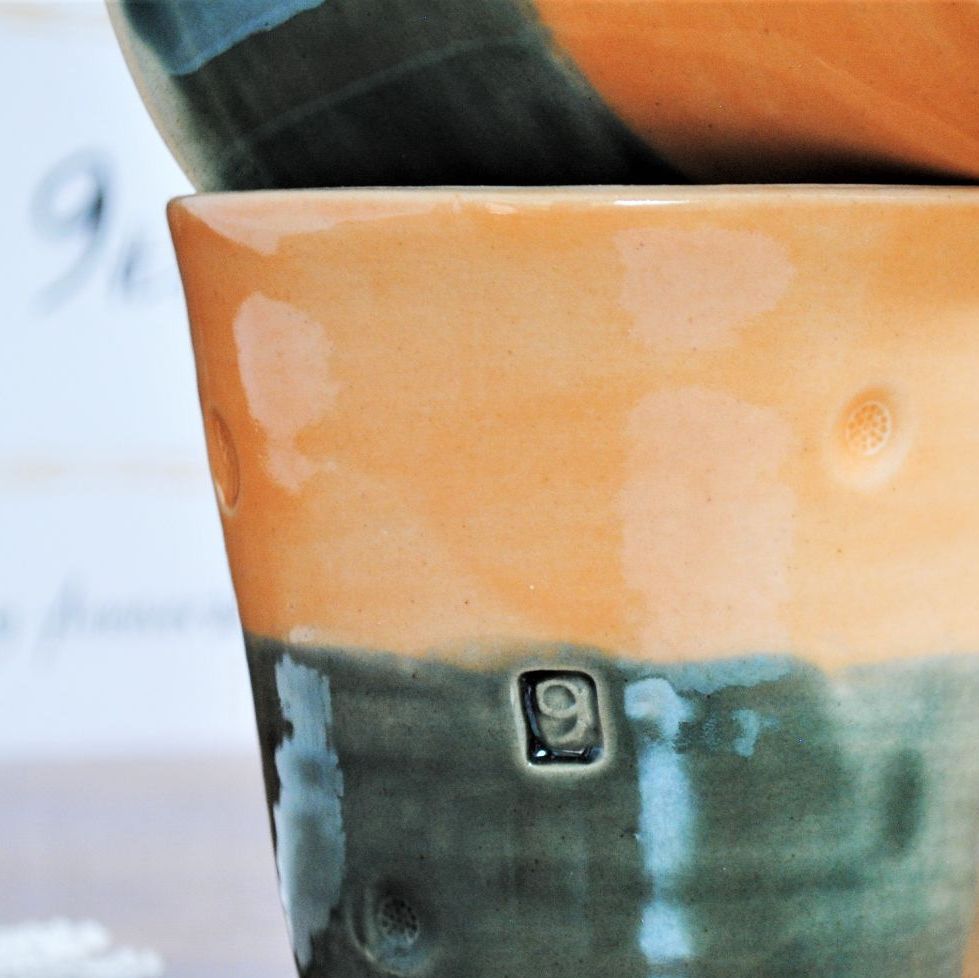 9th Pottery Wedding Anniversary Mug Tumbler (orange & grey)