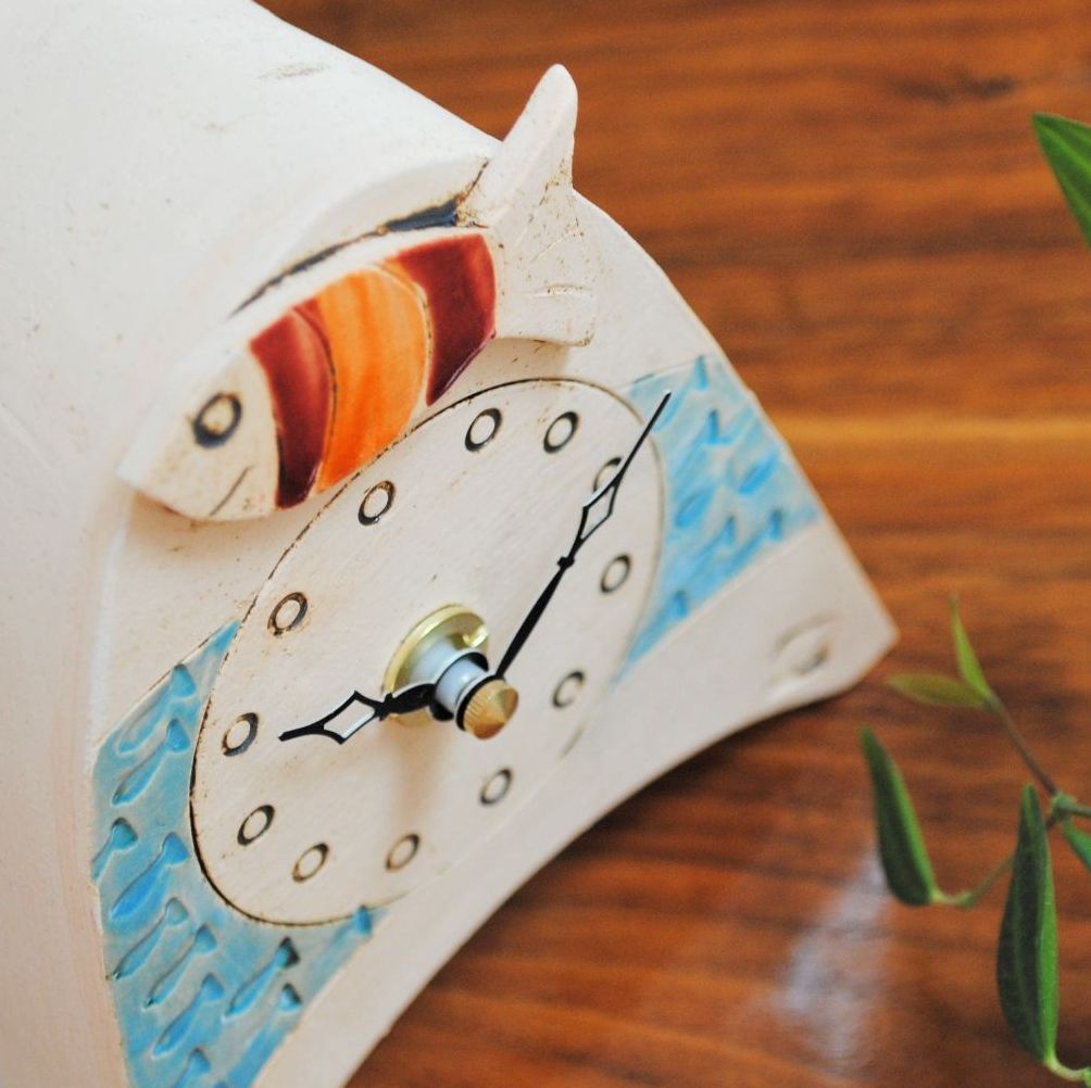 Ceramic mantel clock  small rounded "Fish & sea"