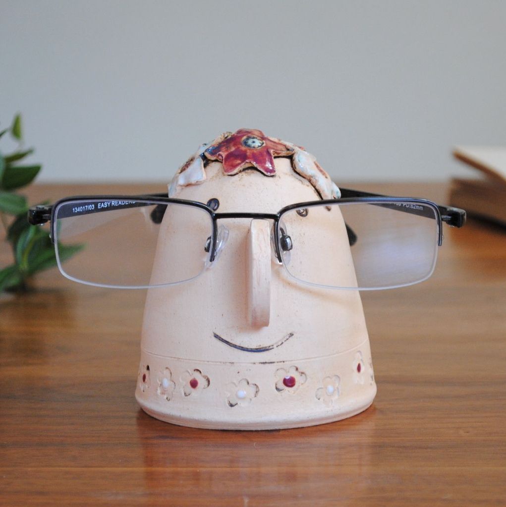 Glasses holder - The flower Lady