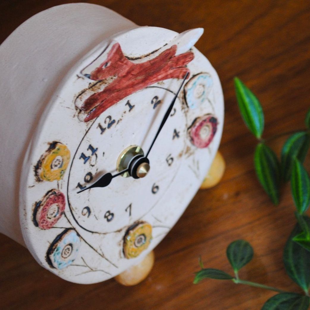 Ceramic clock pebble feet "Fox and meadow"