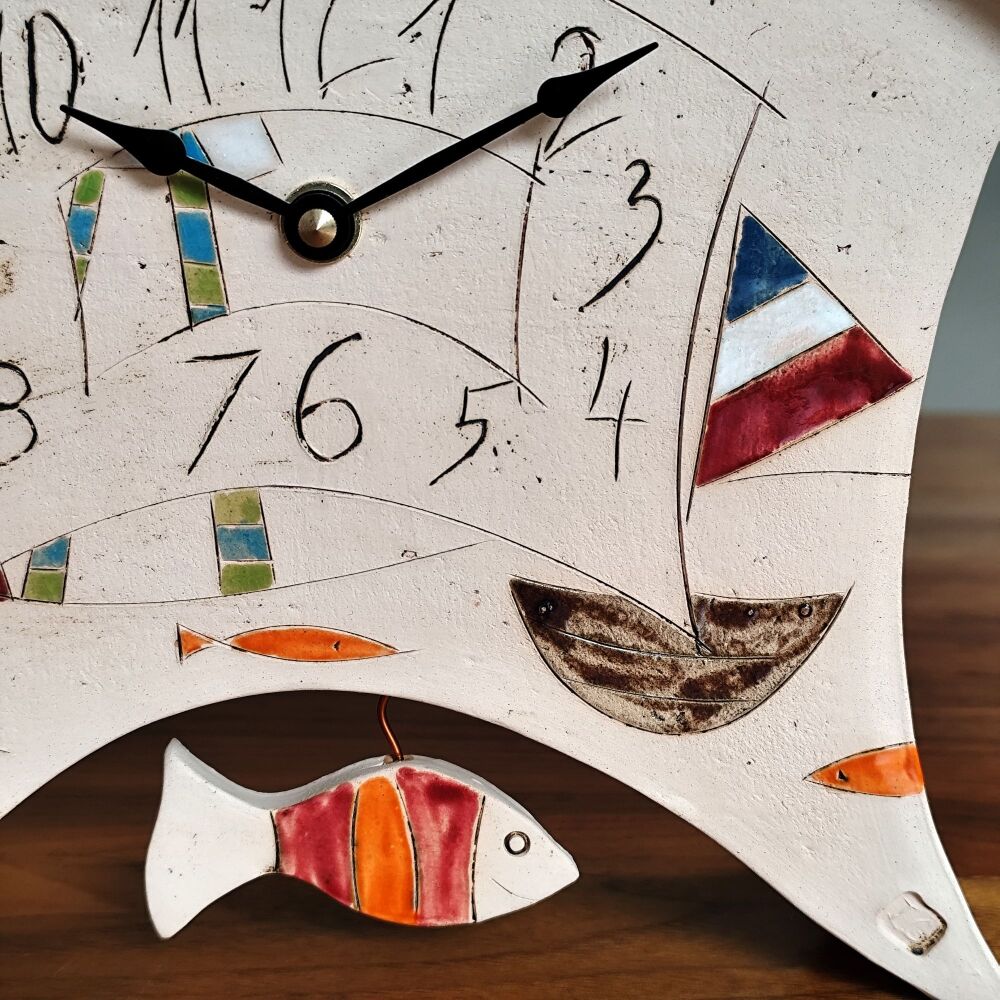 Ceramic mantel clock - Large with fish pendulum "Boats & huts"