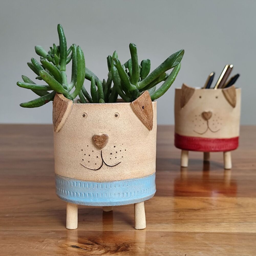 Ceramic tripod planter - Dog