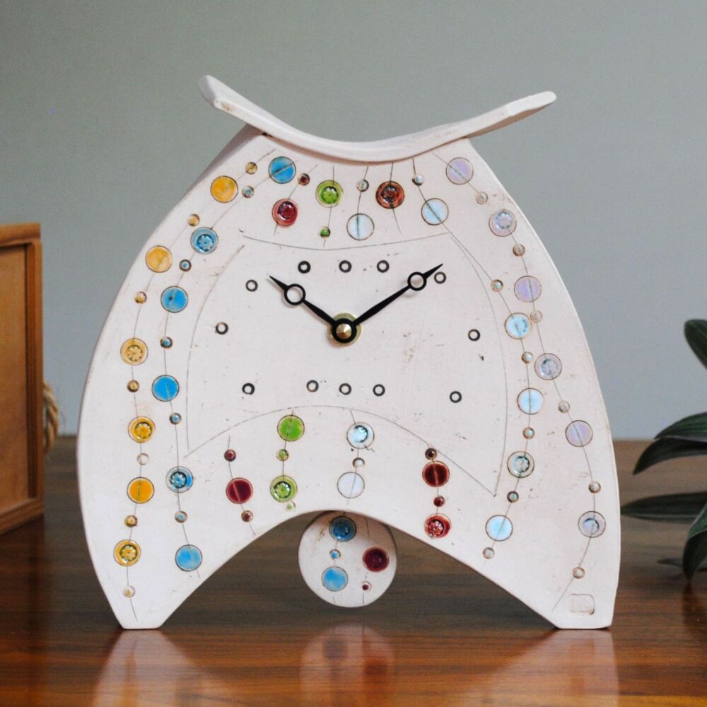 Ceramic clock with pendulum - Mantel "Rainbow colours dots and spots"