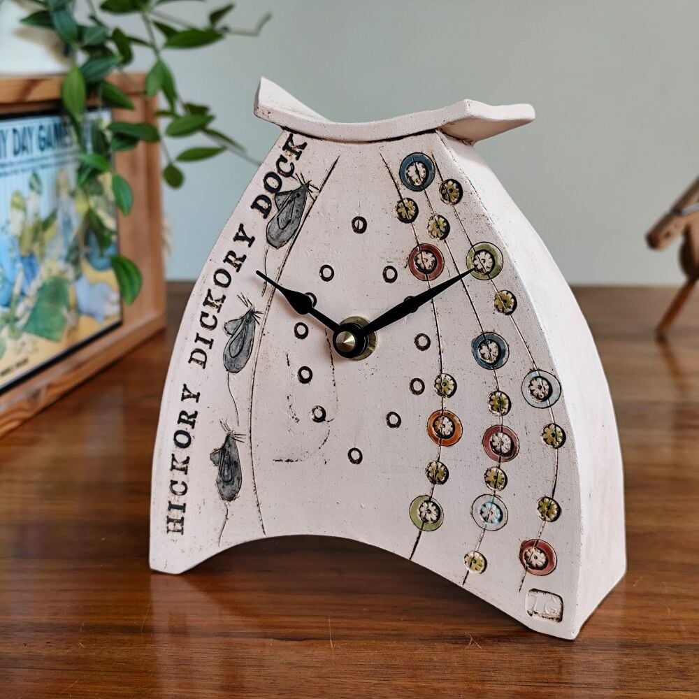 Ceramic clock mantel - Small - "Hickory Dickory Dock"