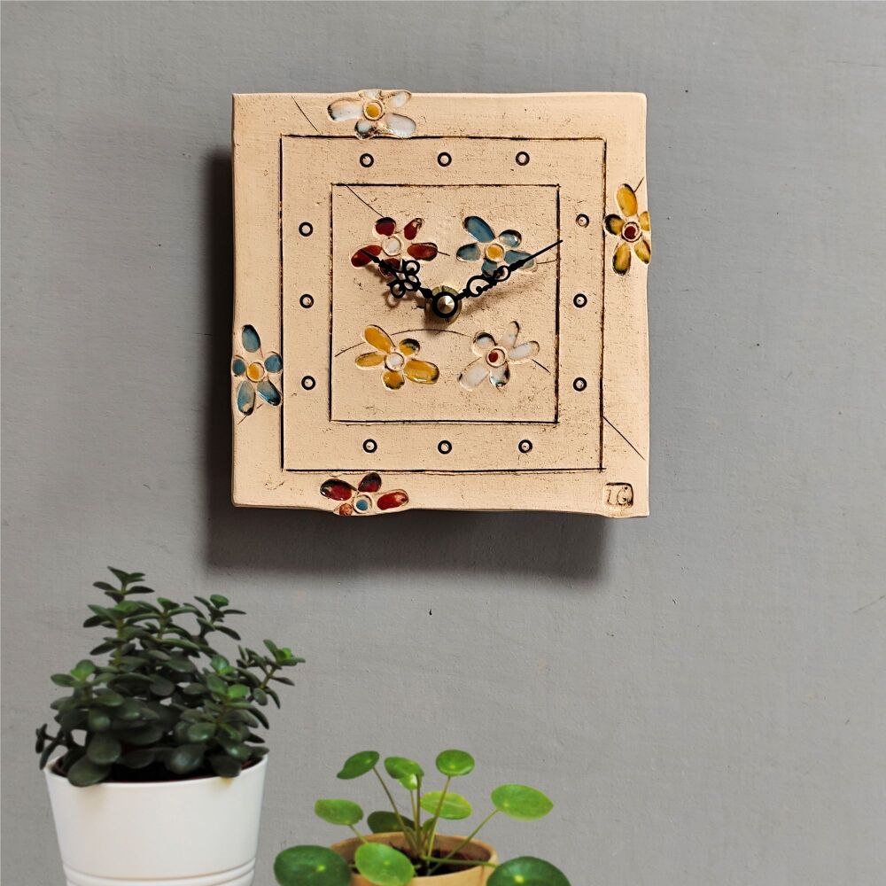 Ceramic wall clock square "Bright flowers"