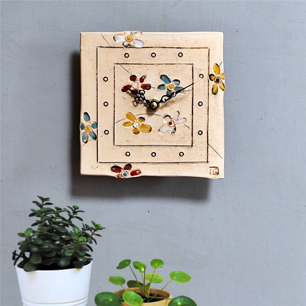 Ceramic wall clock square "Bright flowers"