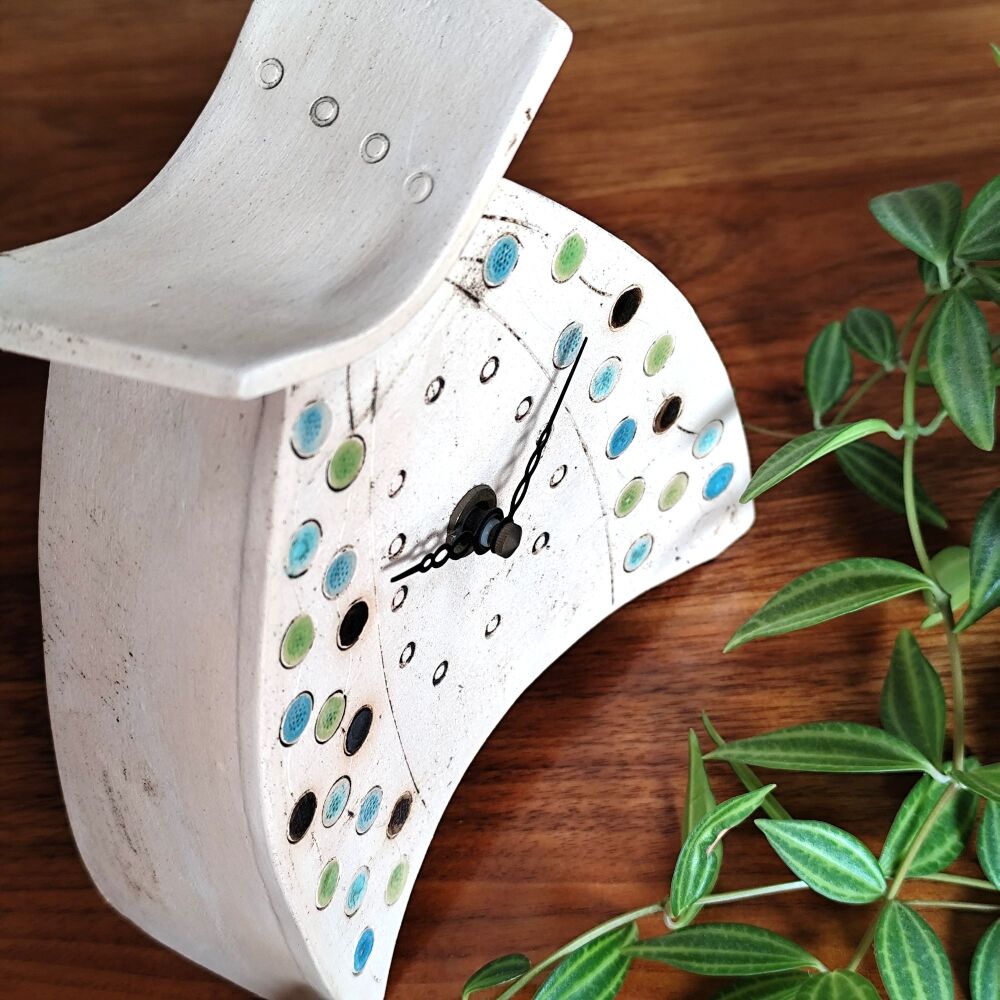 Ceramic clock mantel - Small "Blue & green polka dot"