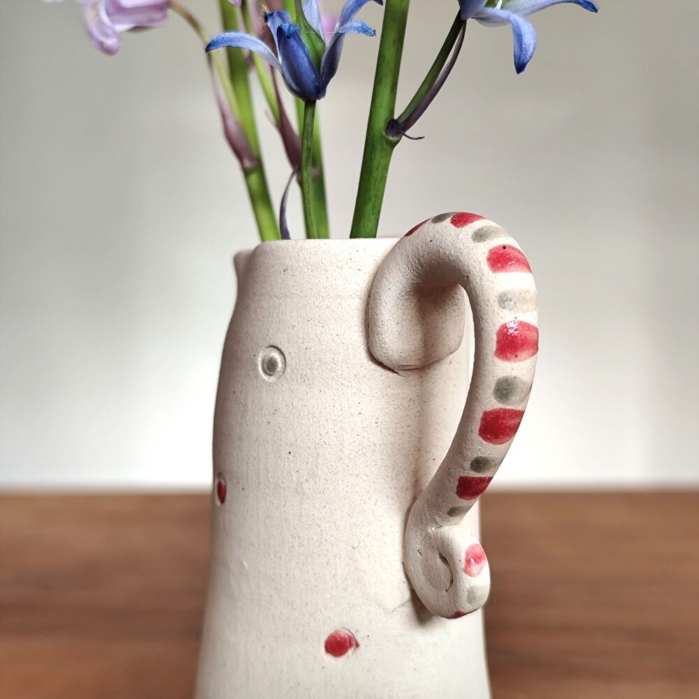 . . . . . . was &pound;25 . . . . . now &pound;17 . . . . . . . .   Jug/vase - White, red, grey
