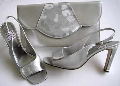 silver sandals size 5 And Matching 
